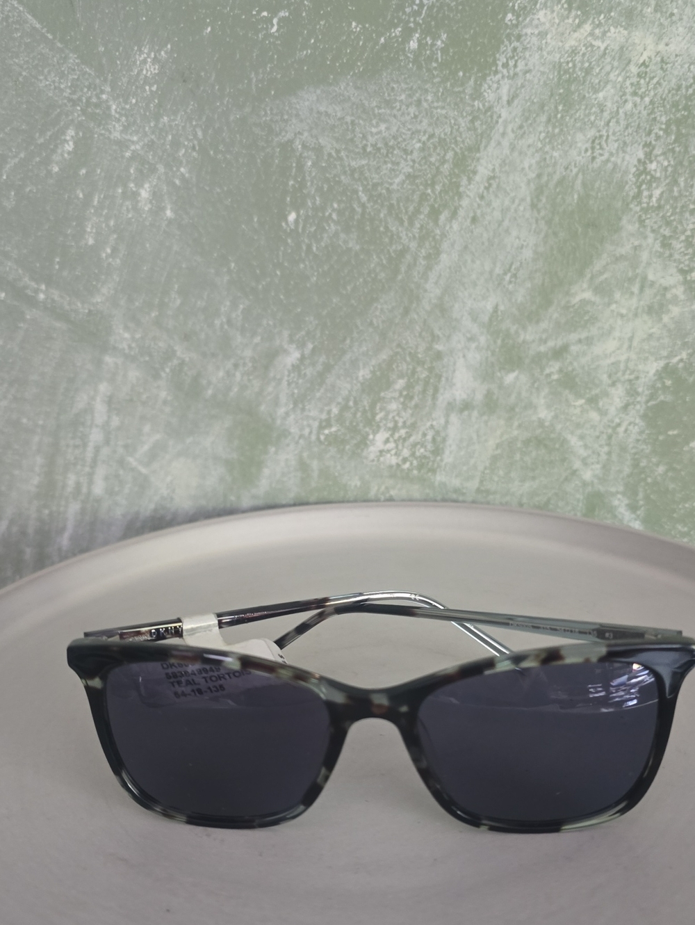 DKNY DK500SG Teal Tortoise Women’s Sunglasses 54-18-135 Full Rim  New